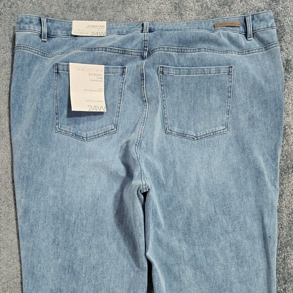 Soft Surroundings NWT Ultimate Denim Slim Leg Crop Jeans Clear Sky Wash - Picture 5 of 10